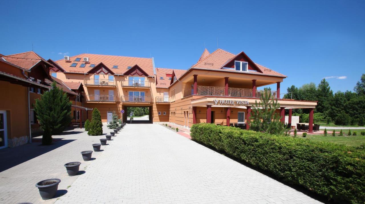 Termál Hotel Vesta Tapioszecso Buitenkant foto