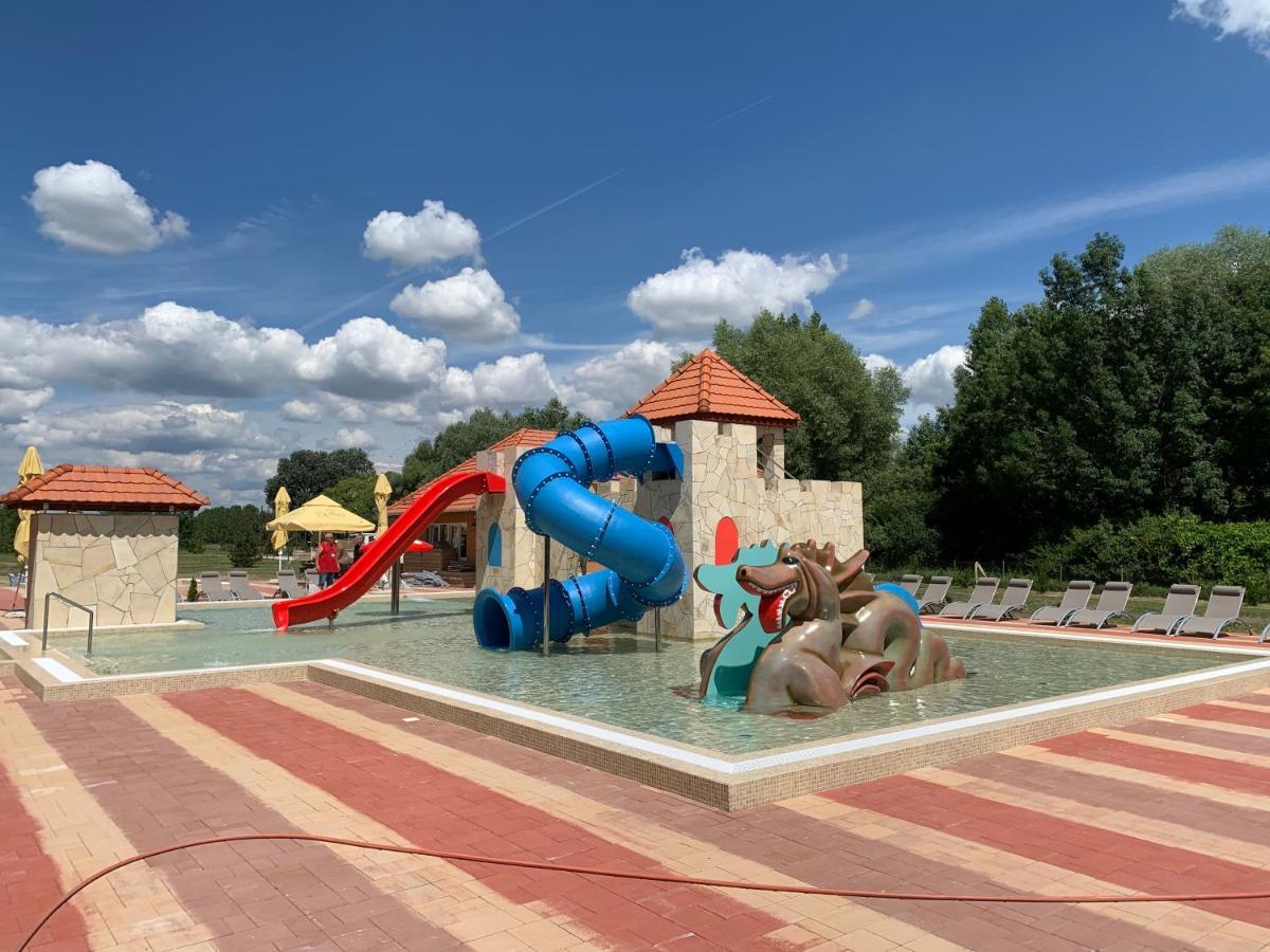 Termál Hotel Vesta Tapioszecso Buitenkant foto