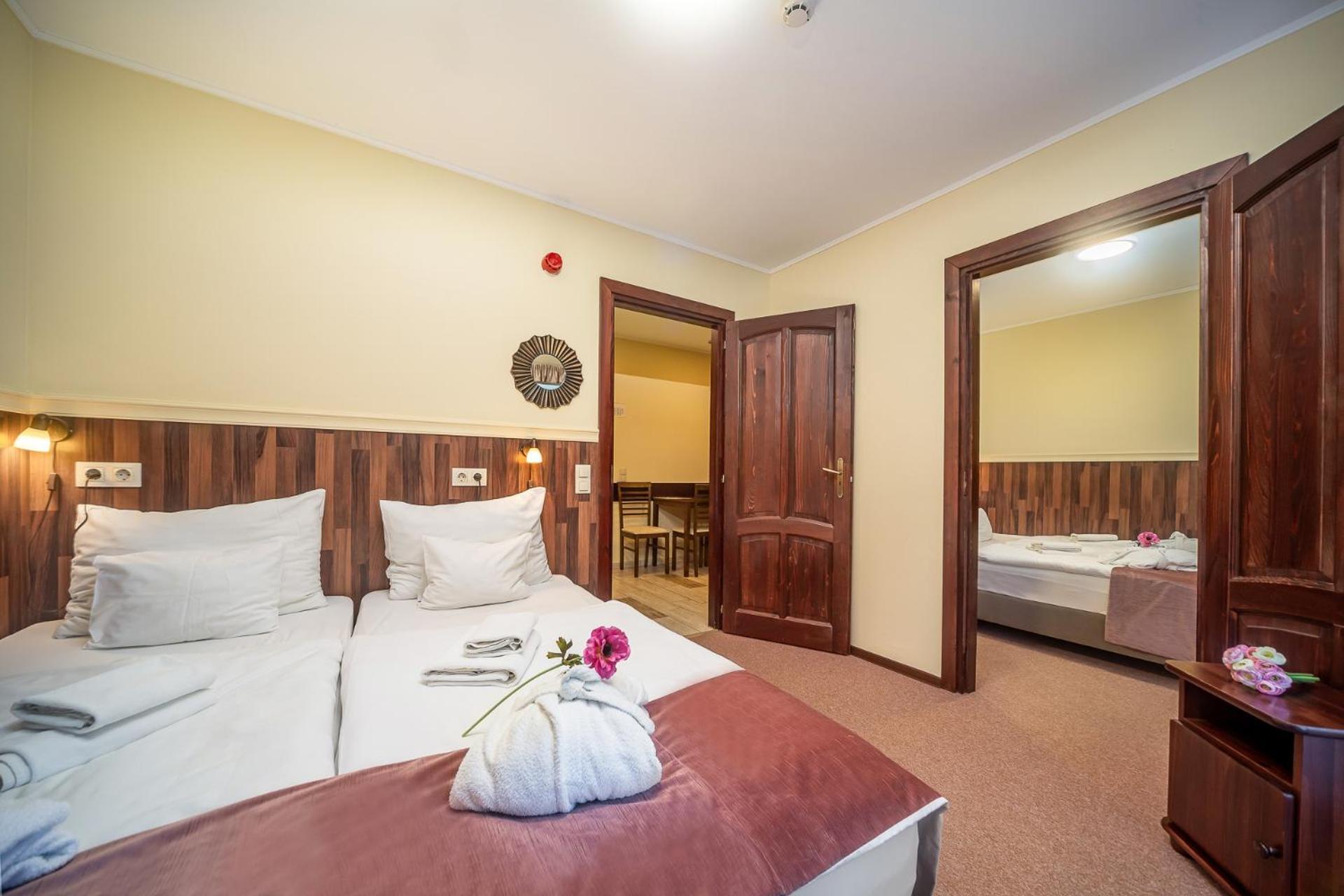 Termál Hotel Vesta Tapioszecso Buitenkant foto